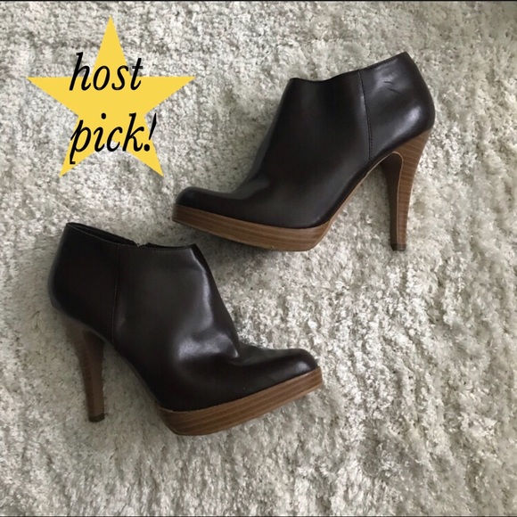Qupid Shoes - HPQupid High Heel Zipper Platform Ankle Boots